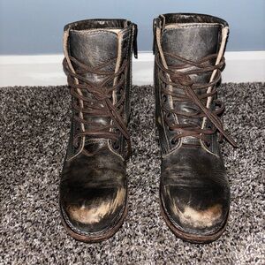 Sold‼️Freebird Manchester Boots